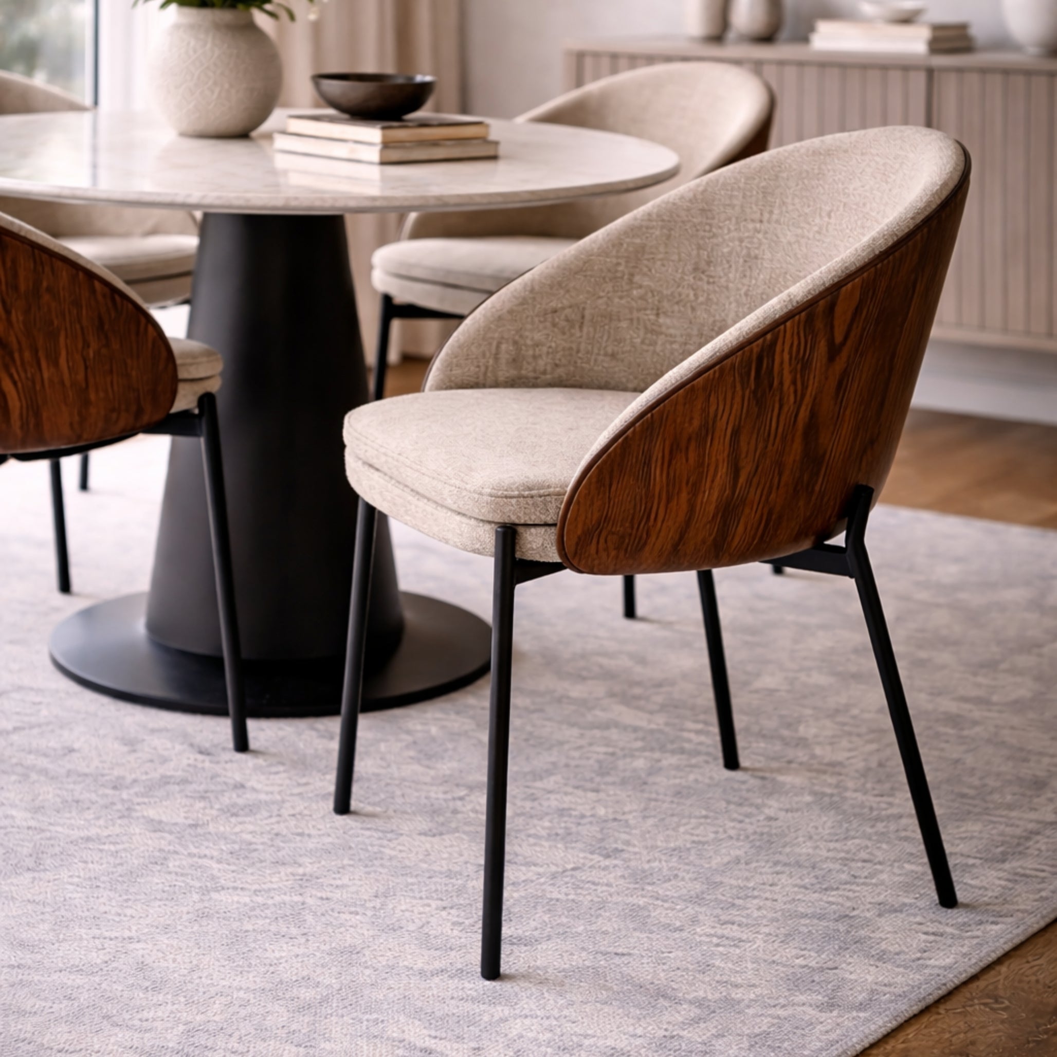 Sedia Narvia marrone