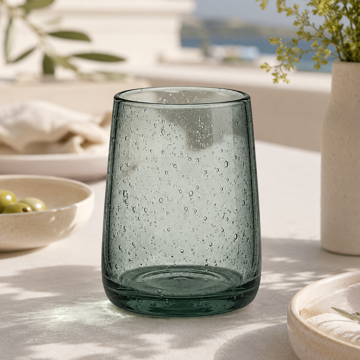 Bicchiere cilindrico in plastica verde scuro con texture a bolle – Riviera Dark
