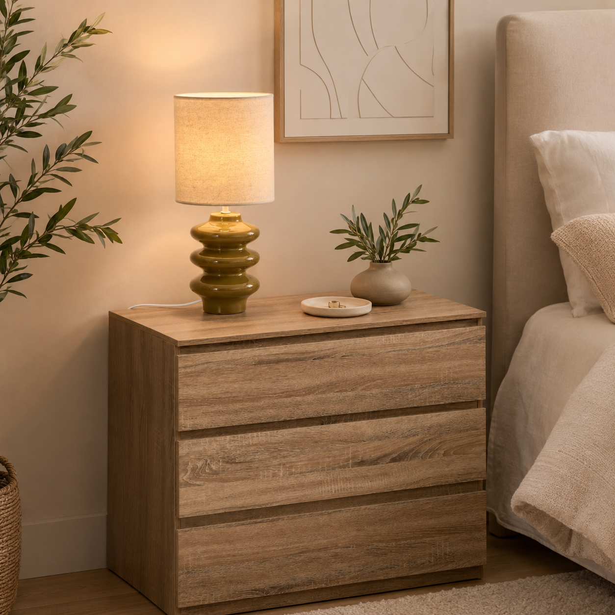 Lampada da tavolo con abat-jour kaki e base in ceramica – Vinus