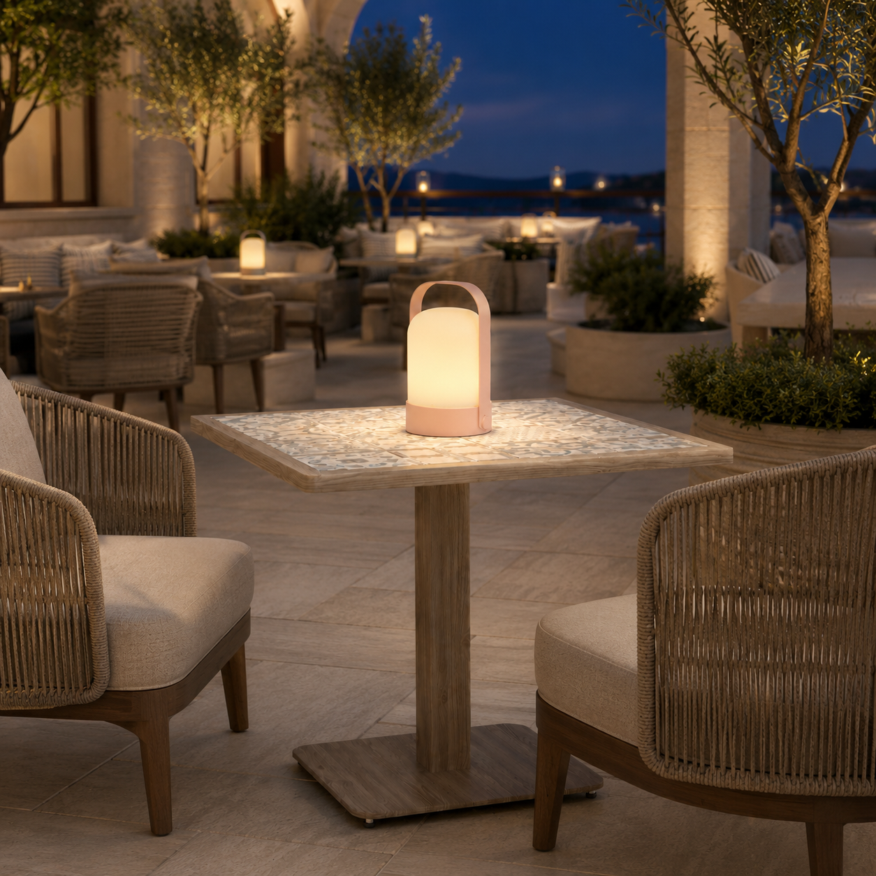 Lanterna LED da esterno tonda 3 colori assortiti D15x21h cm