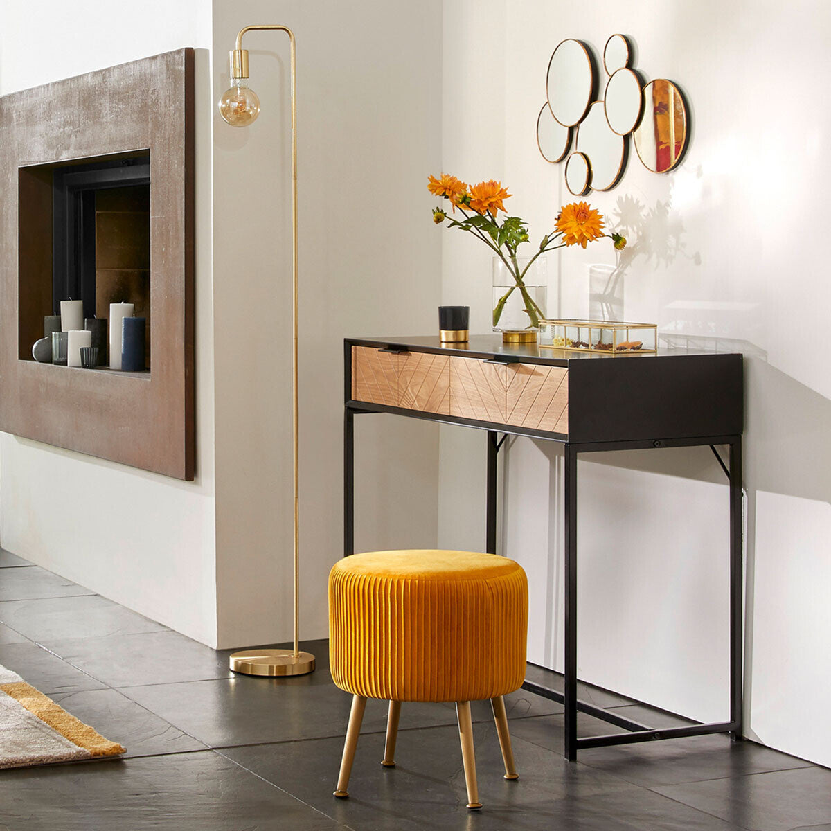 Sgabello Solaro Giallo Senape