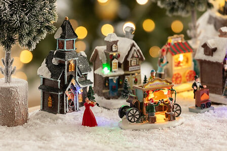Stand natalizio luminoso LED per villaggio – 4 soggetti assortiti