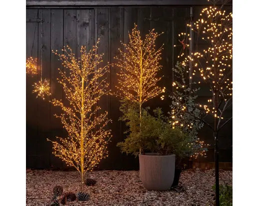Albero luminoso oro 150 cm con 1350 micro LED – Kaemingk