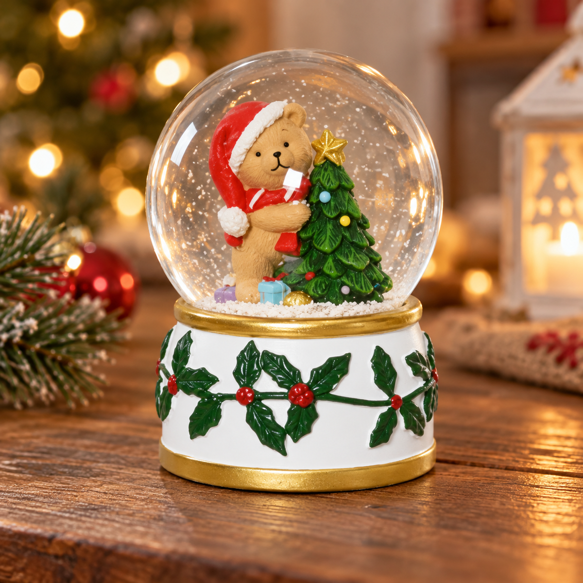 Sfera di neve natalizia con orsetto e albero 8,7 cm – Kaemingk
