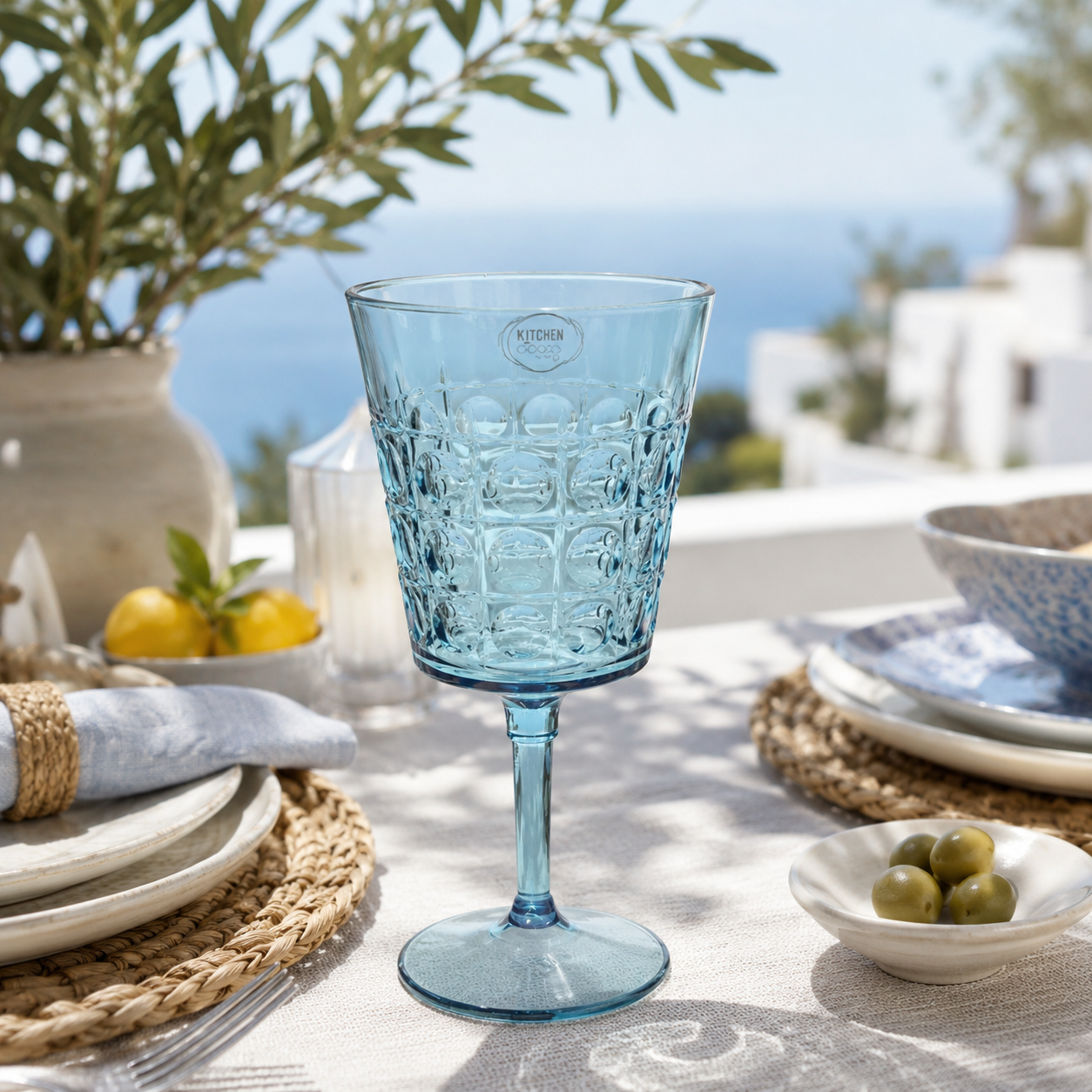 Calice da vino in plastica azzurro con texture a bolle – Riviera