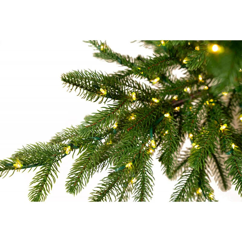 Albero di Natale Cornelius classico realistico 240 cm LED