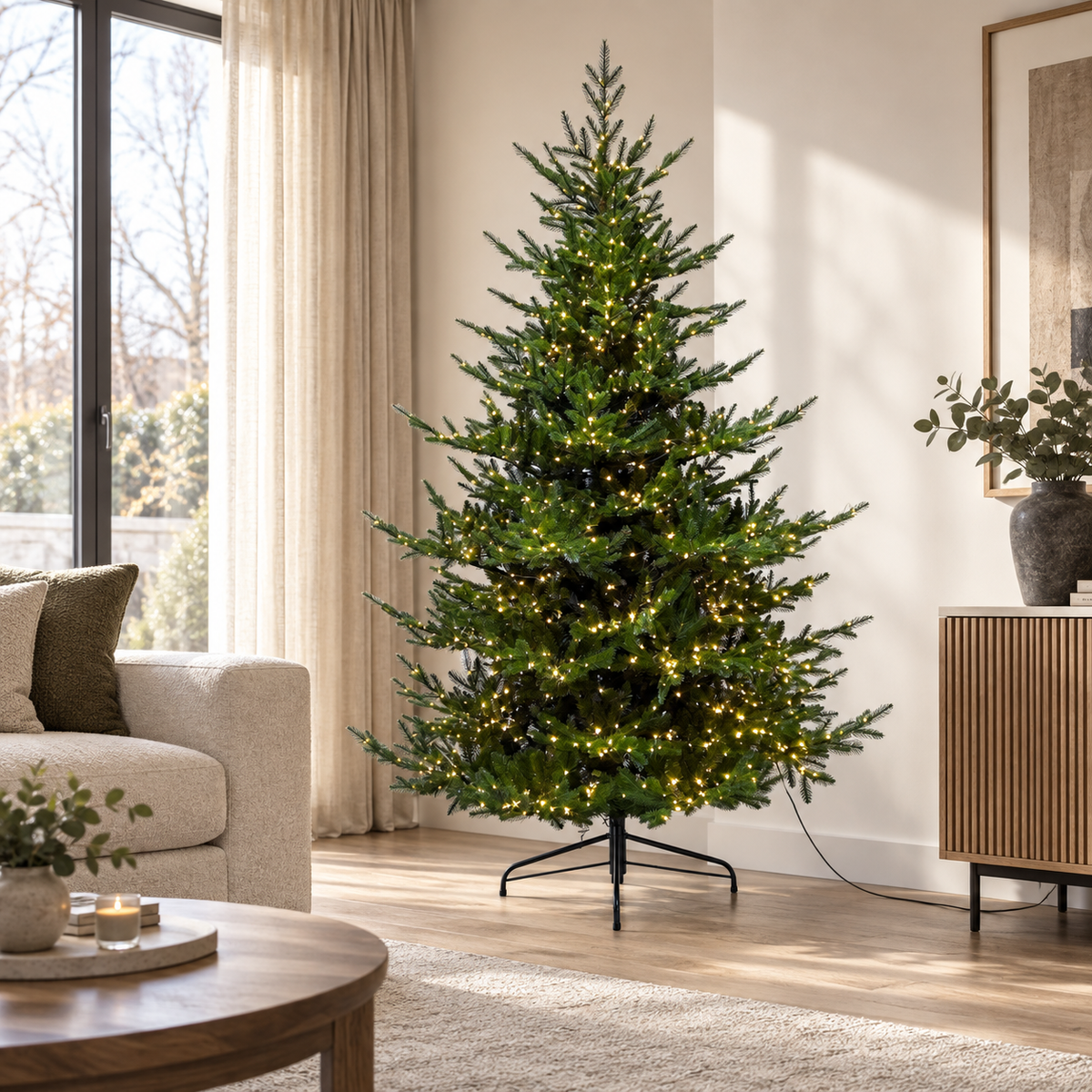 Albero di Natale Cornelius classico realistico 210 cm LED