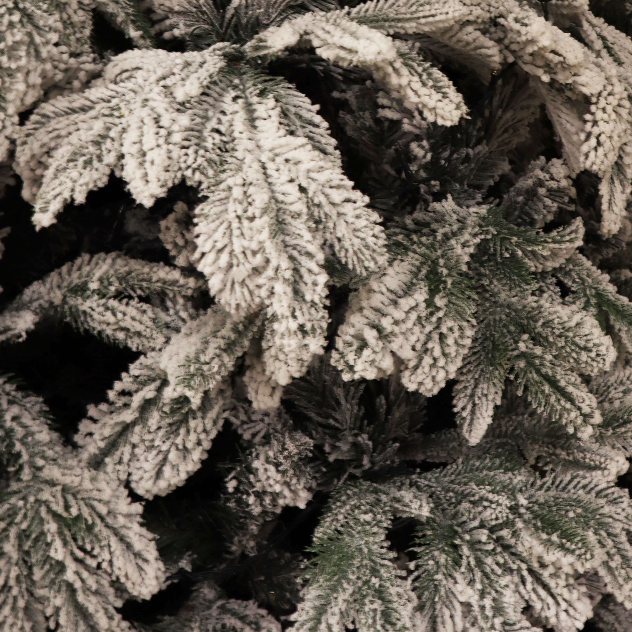 Albero di Natale White Lugano innevato 240 cm