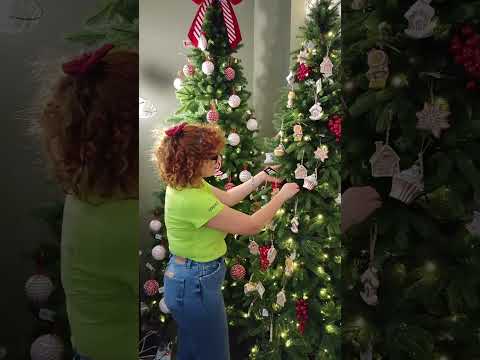 Albero di Natale Majestic con pigne 210 cm